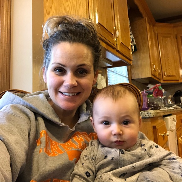 Meet your Posher, Kelsi - Picture 1 of 1